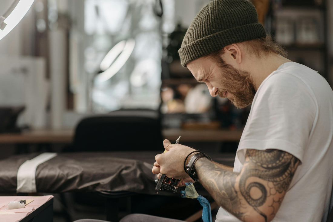 Comment Trouver Votre Tatoueur : Le Guide Complet